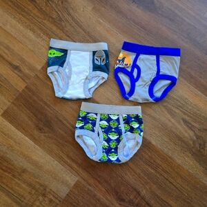 NWOT Set of 3 Mandalorian Toddler Boys Briefs Underwear SIZE: 2T-3T